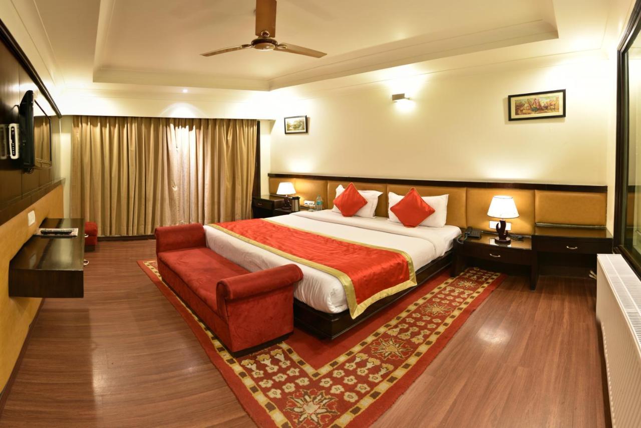 Indraprastha Resort Далхаузи Экстерьер фото