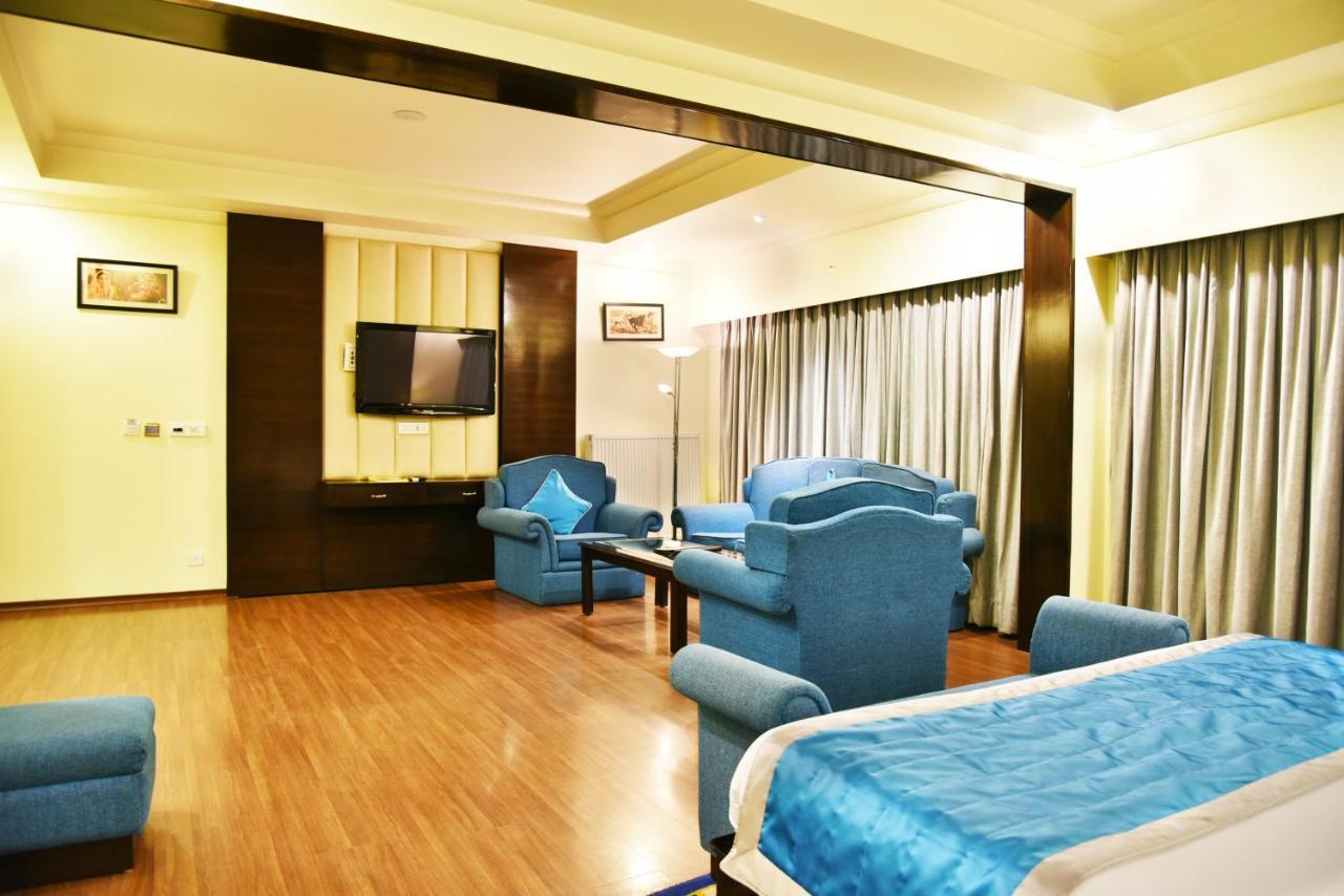 Indraprastha Resort Далхаузи Экстерьер фото