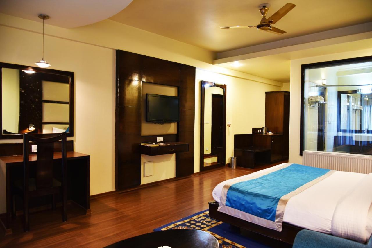 Indraprastha Resort Далхаузи Экстерьер фото